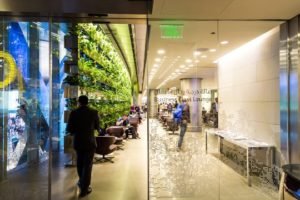 プライオリティパスでドーハ国際空港の「Al Maha Transit Lounge」を利用してみた！さらに通常は入れないビジネスクラスラウンジへ入る裏ワザもご紹介